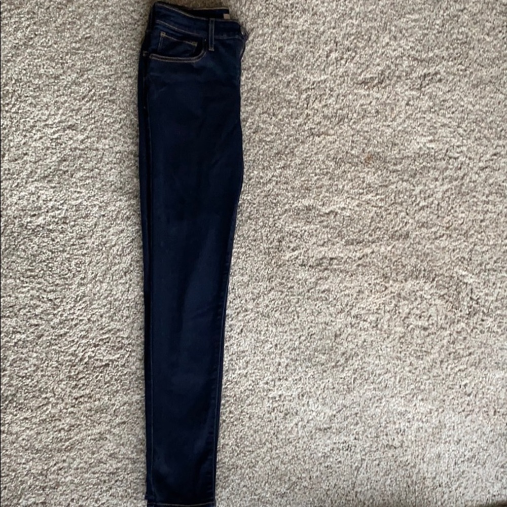 Levi’s high rise skinny jeans